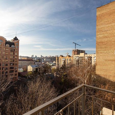 Saksaganskogo Centre Apartment Kiev Ngoại thất bức ảnh