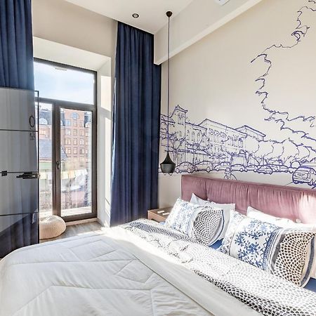 Saksaganskogo Centre Apartment Kiev Ngoại thất bức ảnh