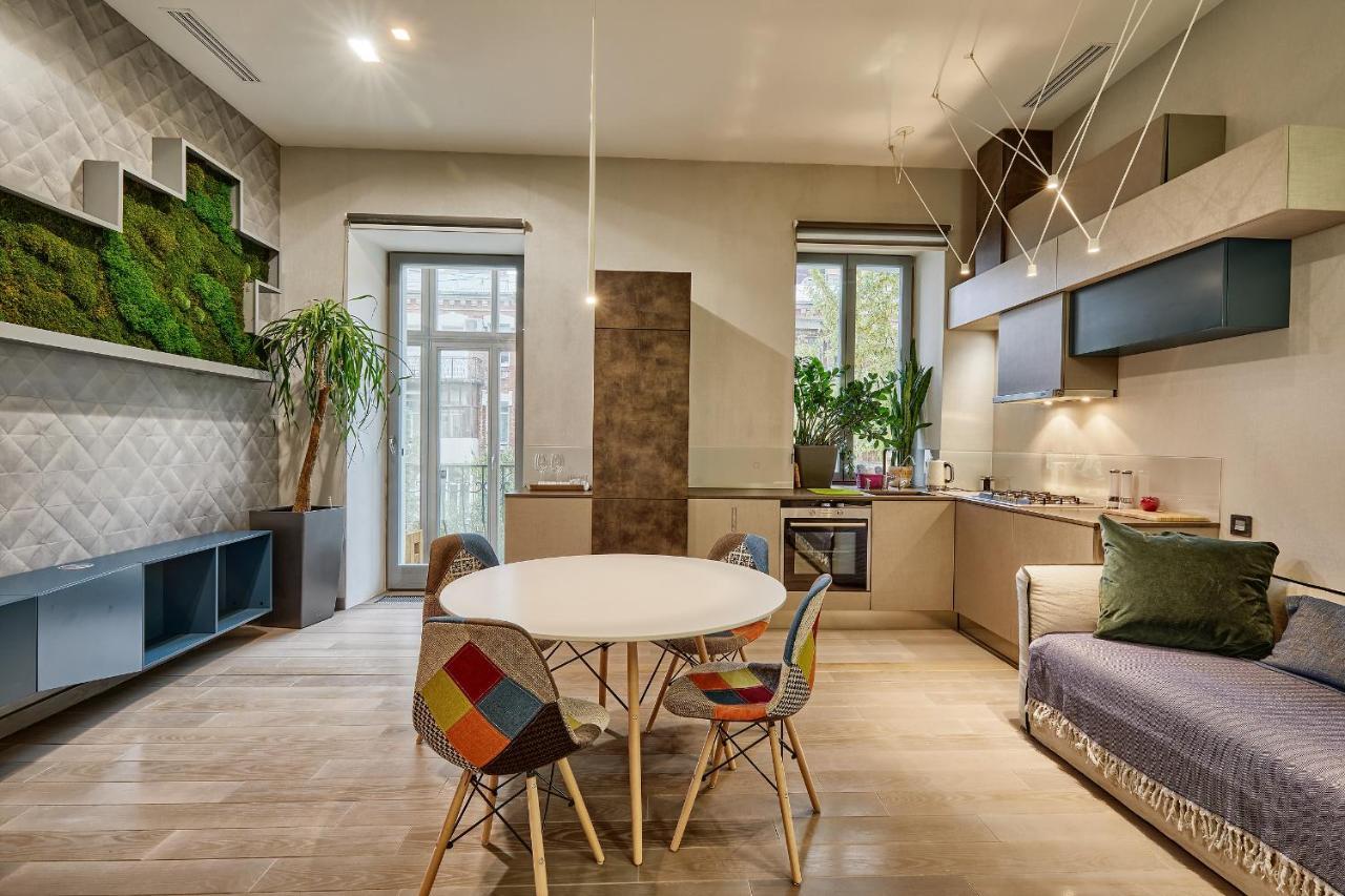 Saksaganskogo Centre Apartment Kiev Ngoại thất bức ảnh