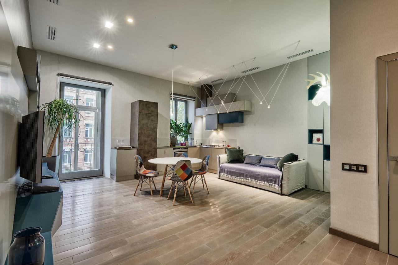 Saksaganskogo Centre Apartment Kiev Ngoại thất bức ảnh
