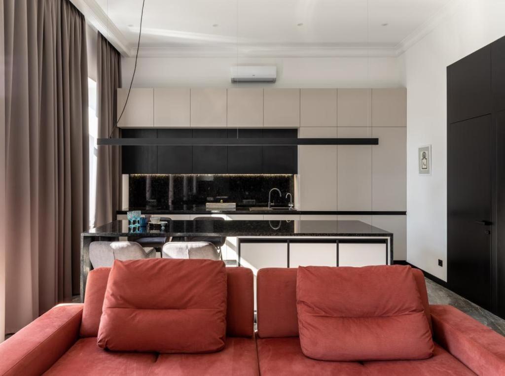 Saksaganskogo Centre Apartment Kiev Ngoại thất bức ảnh