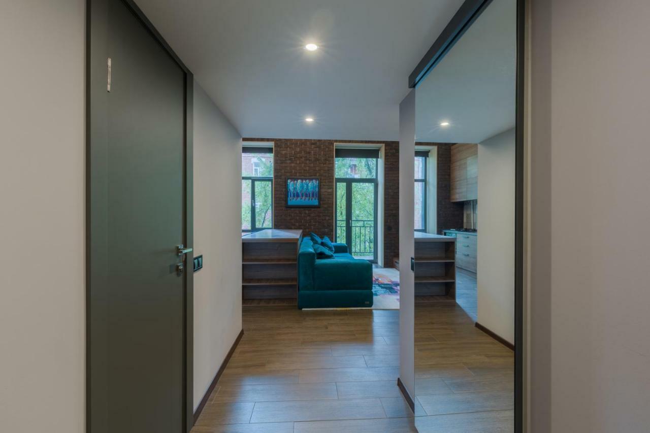 Saksaganskogo Centre Apartment Kiev Ngoại thất bức ảnh